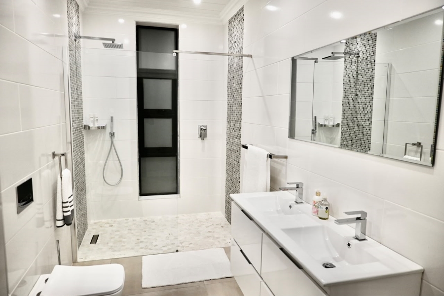 4 Bedroom Property for Sale in Moquini Coastal Estate Western Cape